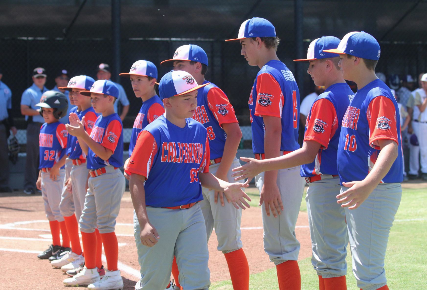 Contagious hitting, errors lifts Central California in World Series opener